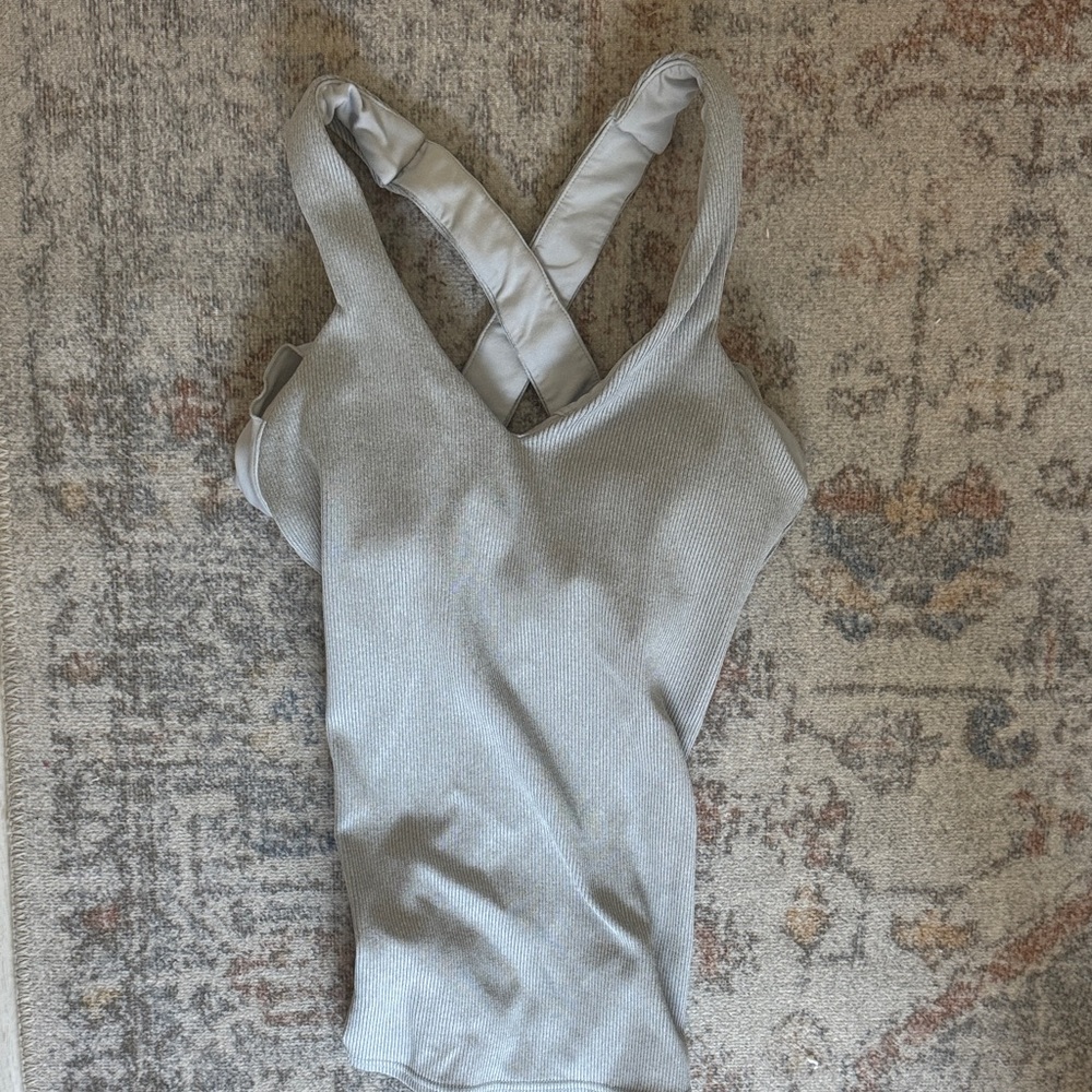 Alo Yoga Workout Top Size XS